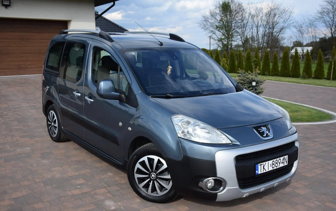 Peugeot Partner cena 24900 przebieg: 230000, rok produkcji 2010 z Chełmża małe 781